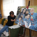 elleri olmayan ressam sevgililer gunu icin aldigi siparisleri hazirliyor b53dad4ec9e3