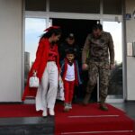 emniyet muduru sehit cocugunu okula birakti 781446cd8ef7