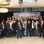 Gebze’de çifte şampiyonluk coşkusu 1 gebzede cifte sampiyonluk coskusu 53e1ac93f6df