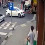 hafriyat kamyonunun carptigi 14 yasindaki kiz cocugu yaralandi 0f1c71011dce