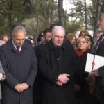 hasan ali yucel mezari basinda anildi 357243ef146d