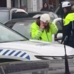 İstanbul - Bebek’te trafiği kapatıp aracında dans eden kadın gözaltına alındı; kaçarken yakalandı 2 istanbul bebekte trafigi kapatip aracinda dans eden kadin gozaltina alindi kacarken yakalandi 0eaec1aad2ab