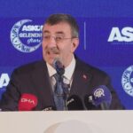 İstanbul - Cevdet Yılmaz: Liderlik fırtınalı dönemlerde daha önemlidir 1 istanbul cevdet yilmaz liderlik firtinali donemlerde daha onemlidir b0888bcb77a1