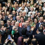 istanbul cumhurbaskani erdogan sizlere bakinca yuksek bir sorumluluk bilinci goruyorum 1 425819d885c5