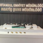 İstanbul- İstanbul merkezli 7 ilde düzenlenen operasyonda gözaltına alınan şüpheliler adliyeye sevk edildi 1 istanbul istanbul merkezli 7 ilde duzenlenen operasyonda gozaltina alinan supheliler adliyeye sevk edildi e9a3805a0ed1