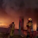 istanbul kagithanede 4 katli metruk binada yangin 82973696aefe