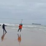 İstanbul - Sarıyer'de karaya oturan gemide tahliye talebinde bulunan kaptan kurtarıldı 4 istanbul sariyerde karaya oturan gemide tahliye talebinde bulunan kaptan kurtarildi 054a13275880