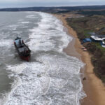 İstanbul - Sarıyer'de karaya oturan gemide tahliye talebinde bulunan kaptan kurtarıldı 2 istanbul sariyerde karaya oturan gemide tahliye talebinde bulunan kaptan kurtarildi 85f6e5bc47ef