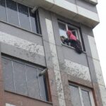 istanbul sultangazide beton pompasinin borusu patladi 2 apartman ve 3 arac betonla kaplandi 3093ee6be3f5