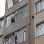 istanbul sultangazide beton pompasinin borusu patladi 2 apartman ve 3 arac betonla kaplandi 8f59a0fb30c5