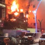 İzmit’te 2 katlı metruk bina alev alev yandı 1 izmitte 2 katli metruk bina alev alev yandi 0ef5d20fe766