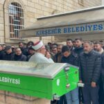 Kazada ölen Samet, toprağa verildi 1 kazada olen samet topraga verildi fd184b9ea84b