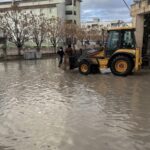 Nusaybin’de sağanak; yollar ve okul bahçeleri suyla doldu 1 nusaybinde saganak yollar ve okul bahceleri suyla doldu b6d8b35ffec2