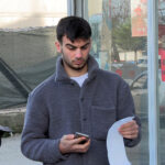 onundeki araca carpmamak icin surucusunun ani manevra yaptigi otomobil yan yatti 2ff40af7d7d3