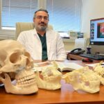 'Ortognatik cerrahi ile hastalar hem çiğneme fonksiyonuna hem de estetik görünüme kavuşuyor' 1 ortognatik cerrahi ile hastalar hem cigneme fonksiyonuna hem de estetik gorunume kavusuyor e8775e74d506