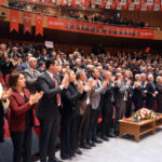 ozgur ozel kahramanmarasta depremde olenlerin mezarlarini ziyaret etti 2 f3d9d2458202