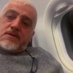 rahatsizlandigini soyleyip ucaktan inen yolcu diger yolculardan helallik istedi b1154b31f854