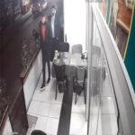 restorana duzenlenen silahli saldirinin goruntuleri ortaya cikti 33a56ff1d8b7