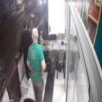 restorana duzenlenen silahli saldirinin goruntuleri ortaya cikti bc8904d1d0ed