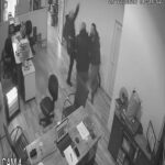 saka yapmak isterken arkadasinin kolonyali ellerini yakti o anlar kamerada 94effebdd3b8