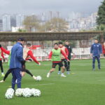 Samsunspor, Shkendija rövanşı için hazırlıklarını tamamladı / Video eklendi 3 samsunspor shkendija rovansi icin hazirliklarini tamamladi video eklendi ac016f528e63