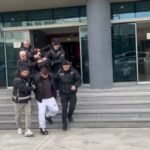 Silahlı eylem ve soygun hazırlığındaki 3 şüpheli, kaldıkları otelde yakalandı 1 silahli eylem ve soygun hazirligindaki 3 supheli kaldiklari otelde yakalandi 594d848eb7c4