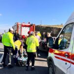 TIR'a arkadan çarpan otomobil 150 metre sürüklendi: 1 yaralı 4 tira arkadan carpan otomobil 150 metre suruklendi 1 yarali 72679b005afb