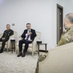 Türkiye’nin Şam Büyükelçisi Yılmaz, Suriye Savunma Bakanı Ebu Kasra ile bir araya geldi 2 turkiyenin sam buyukelcisi yilmaz suriye savunma bakani ebu kasra ile bir araya geldi cb776c0dbb13