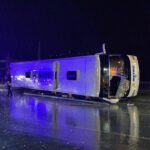 yolcu otobusunun yan yattigi kazanin goruntuleri ortaya cikti cbfa98f461c4