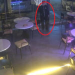 15 yasindaki cocuk hirsizlik yaptigi kafede yakalandi o anlar kamerada 04b1b8500239