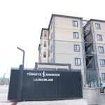 Adıyaman lojmanları, İş Bankası çalışanlarına teslim edildi 2 adiyaman lojmanlari is bankasi calisanlarina teslim edildi 15224d530cf8