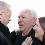 ak partili aksalin babasi son yolculuguna ugurlandi 8e7d60d0ef3f