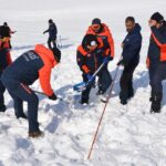 arama kurtarma teknisyenlerine life beep cihaziyla arama kurtarma egitimi 69de4d72885e