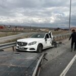 arizalanan otomobile tir carpti 1 yarali 83751f643a11