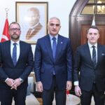 bakan ersoy kuzey makedonyali mevkidasi ljutkov ile ankarada bir araya geldi 20ea3c42cf2a