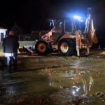 Bingöl’de sağanak su baskınlarına neden oldu; ahırda mahsur kalan keçiler kurtarıldı 4 bingolde saganak su baskinlarina neden oldu ahirda mahsur kalan keciler kurtarildi dac9882df1d3