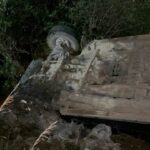 bursada alkollu surucunun kullandigi otomobil zeytinlige uctu 56b1b8cd228f