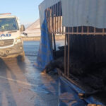 buzlanma nedeniyle 2 tir devrildi 1 yarali bc434449f200