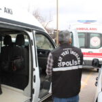 cami kirilarak girilen evde olu bulundu 3576275c5136
