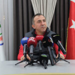 caykur rizespor teknik direktoru recep ucar tribunde bulunan insanlara da cok buyuk sorumluluk dusuyor goruntu eklendi 4ea821cc0754