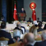 cumhurbaskani erdogan hakikat savasi verdigimiz bu donemde medya kuruluslarimizin daha etkili olmasini bekliyoruz 56bd73a136a1