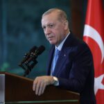 cumhurbaskani erdogan hakikat savasi verdigimiz bu donemde medya kuruluslarimizin daha etkili olmasini bekliyoruz b25835160108