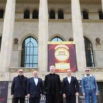 devlet tiyatrolari genel muduru karadagli azerbaycanda sanatkar madalyonu odulunu aldi 09577023446e