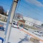 donus yapan minibuse carpan motosikletin surucusu yaralandi kaza kamerada 430a8f8ba9d1