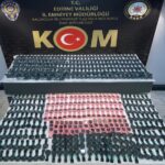 Edirne'de 2 milyon lira değerinde kaçak parfüm ve saat ele geçirildi 3 edirnede 2 milyon lira degerinde kacak parfum ve saat ele gecirildi 3d67e3b54e25