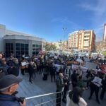 edremitte hayvanseverler sokak kopeklerinin olumunu protesto etti f1a8b14746ca
