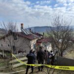 evde cikan yanginda oldu esi yaralandi 154b81323487