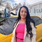 gezme merakiyla direksiyon basina gecen gizem 2 yildir taksicilik yapiyor 55c0aa3371a1