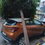 Hatay'da kuvvetli rüzgar; çatılar uçtu, stantlar yıkıldı 4 hatayda kuvvetli ruzgar catilar uctu stantlar yikildi 34bfbaf54213