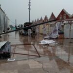 Hatay'da kuvvetli rüzgar; çatılar uçtu, stantlar yıkıldı 1 hatayda kuvvetli ruzgar catilar uctu stantlar yikildi 513a6c15ed5e